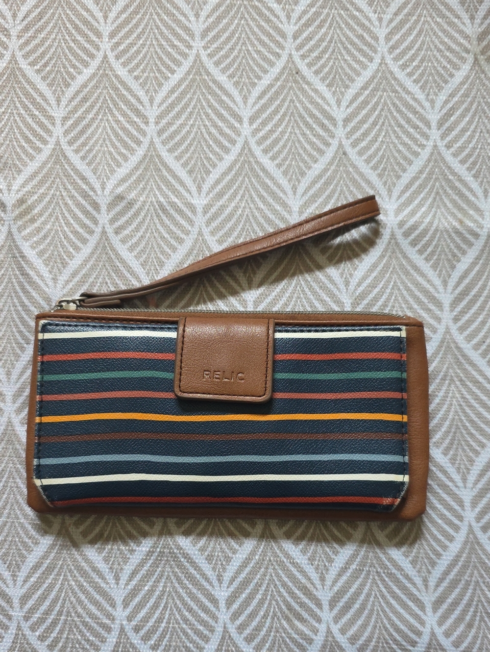 Relic Navy Multi-Stripe Wristlet with Tan Trim